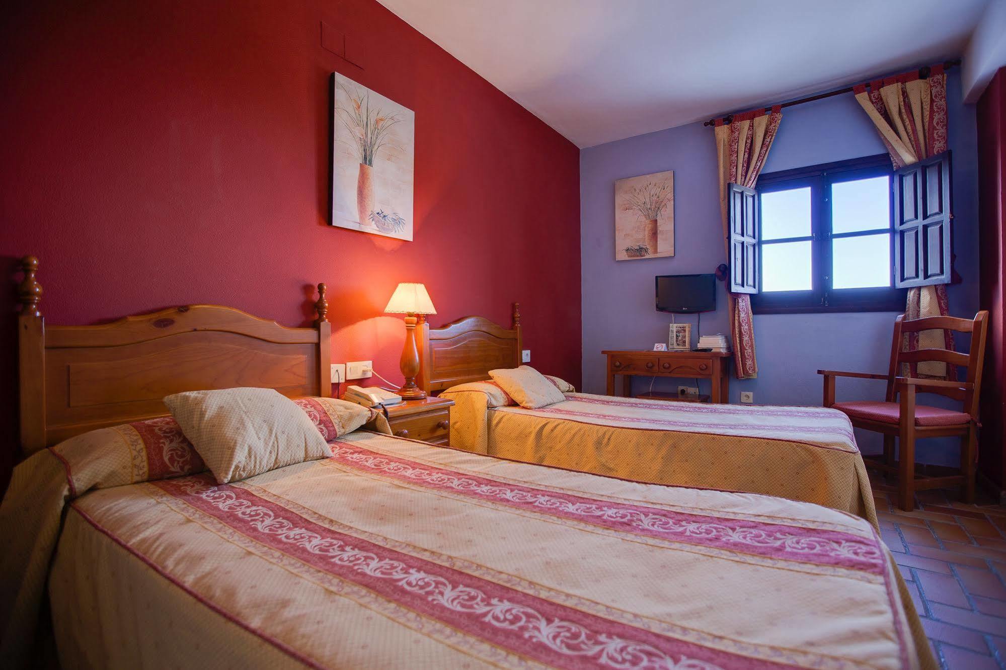 זוהרוס Hotel Zuhayra מראה חיצוני תמונה