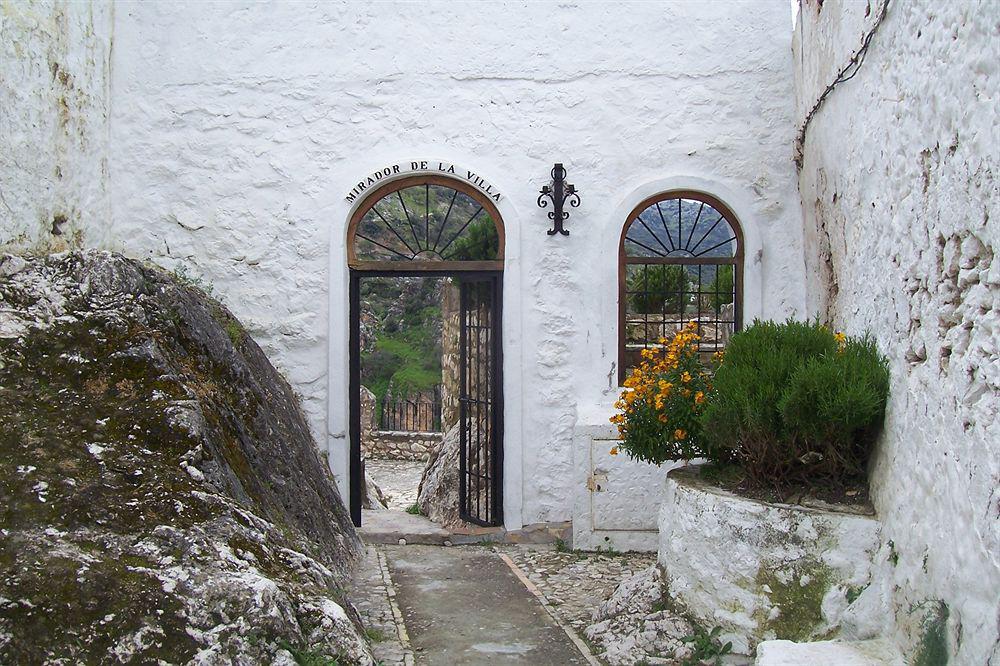 זוהרוס Hotel Zuhayra מראה חיצוני תמונה